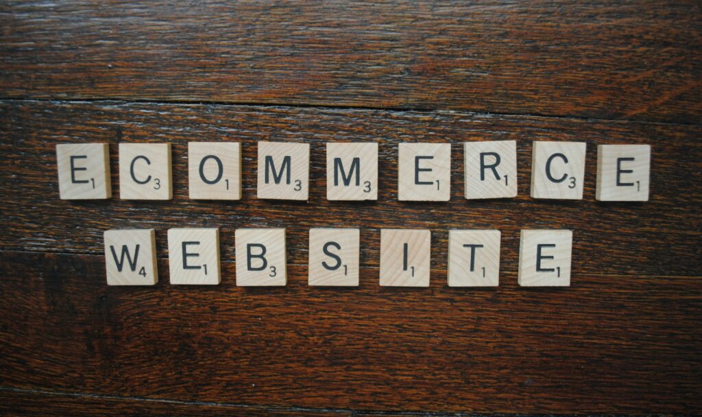 WordPress vs Shopify cost UK - ProtonDevs

